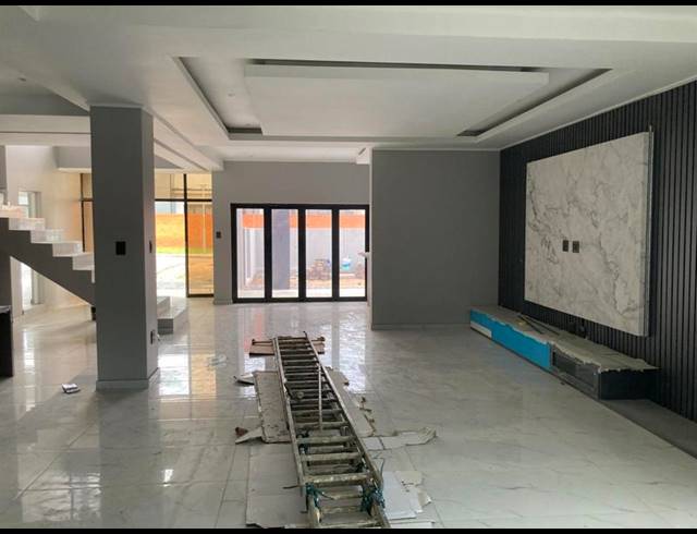 4 BEDROOM HOUSE FOR SALE IN SIX FOUNTAINS RESIDENTIAL ESTATE